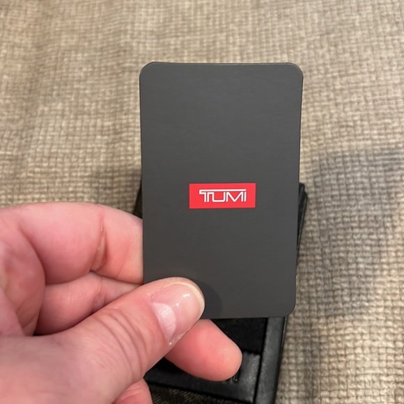 Tumi Wallet - Picture 5 of 5